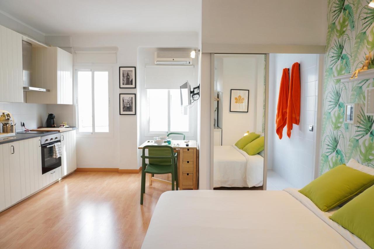 Alemania & Soho By Ele Apartments Malaga Exterior photo